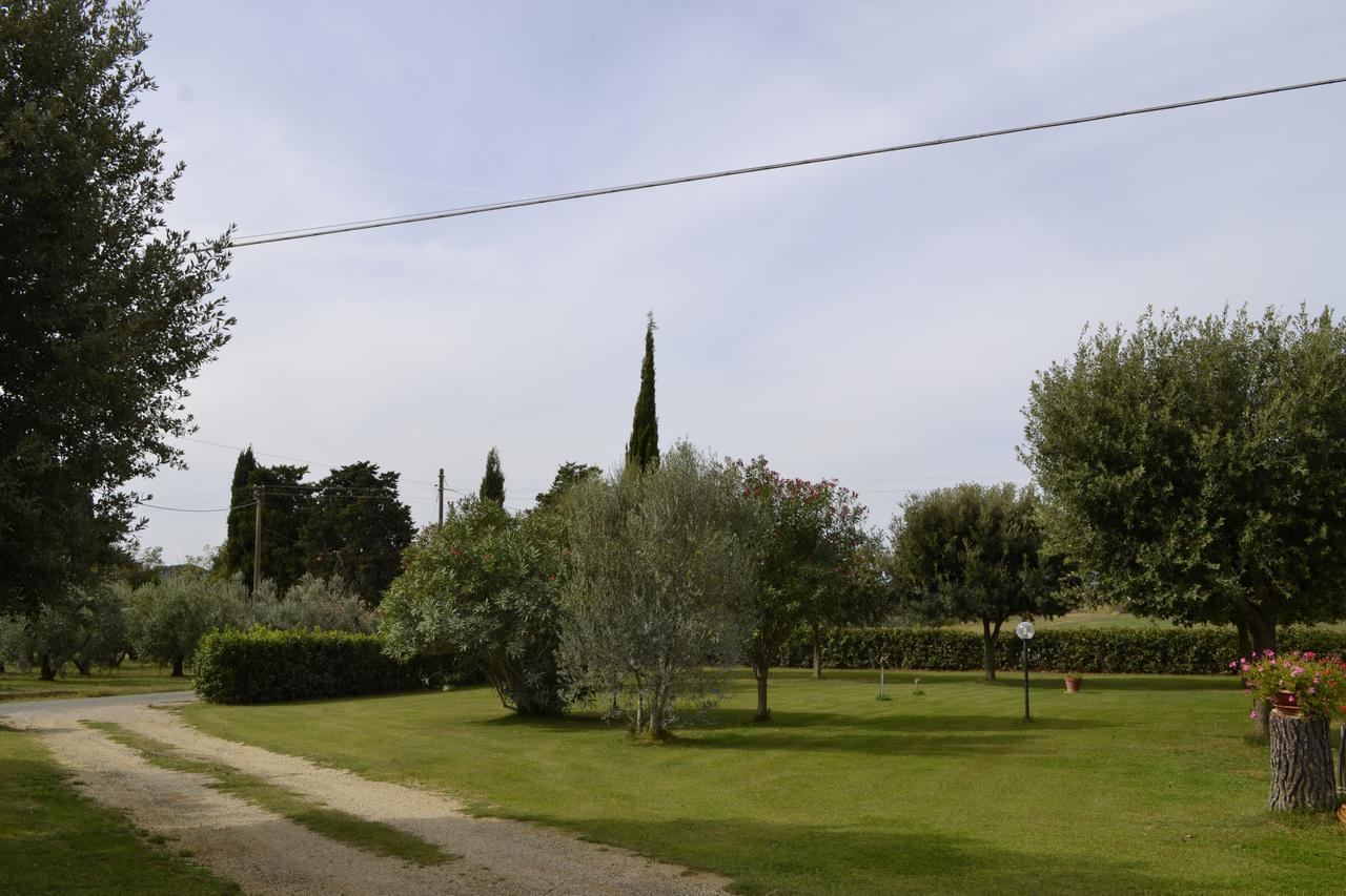 Casa Vacanze Valdamone Суверето Экстерьер фото